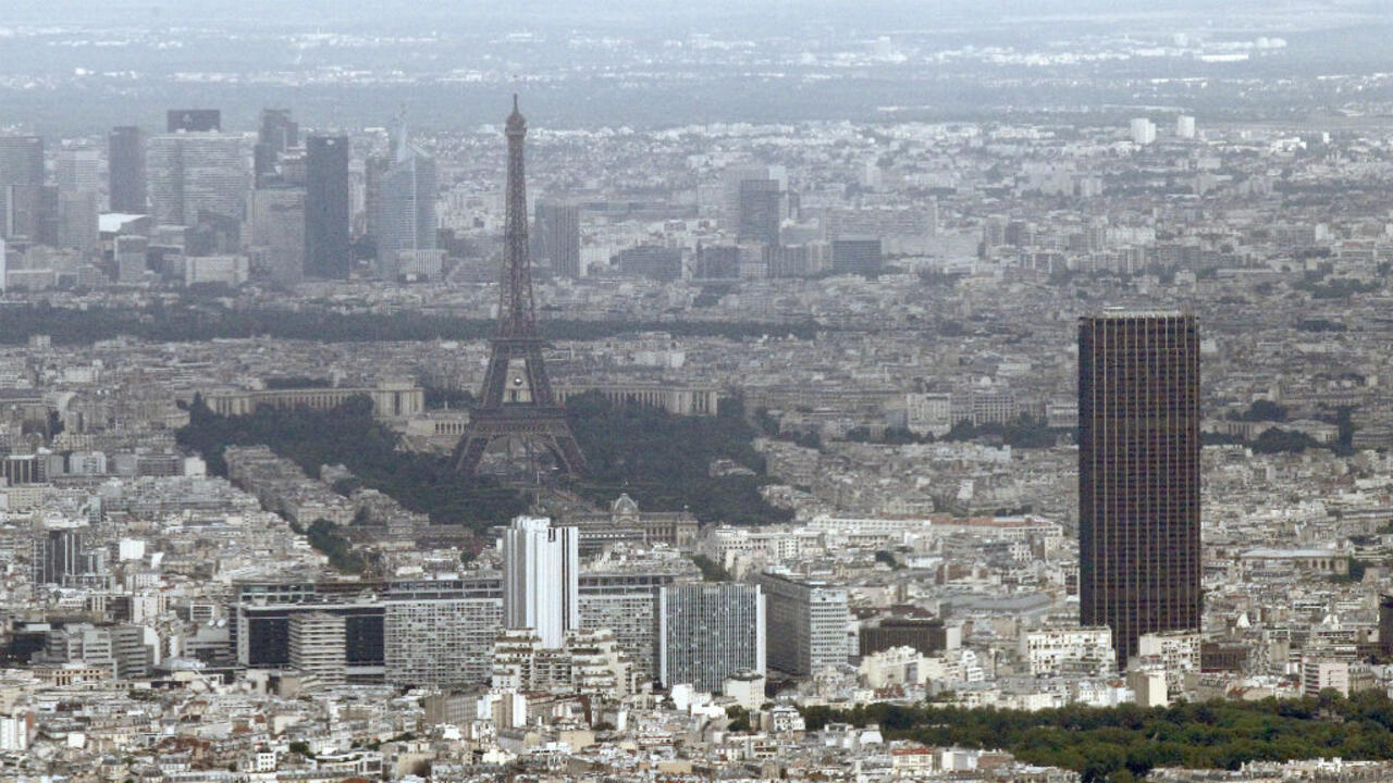 Mystery drone paris